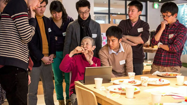 81歲奶奶自學(xué)編程 有夢想誰都了不起